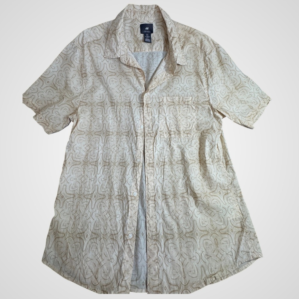H&M Mens Regular Fit Geometric Print Short Sleeve Button Up Shirt Tan Beige‎ L